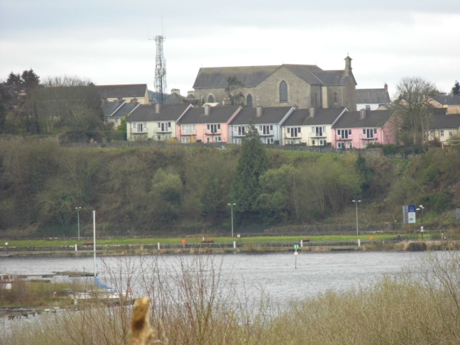 The Catholic church in Killaloe sits on the site of the Banqueting hall of the Palace in Kincora. 